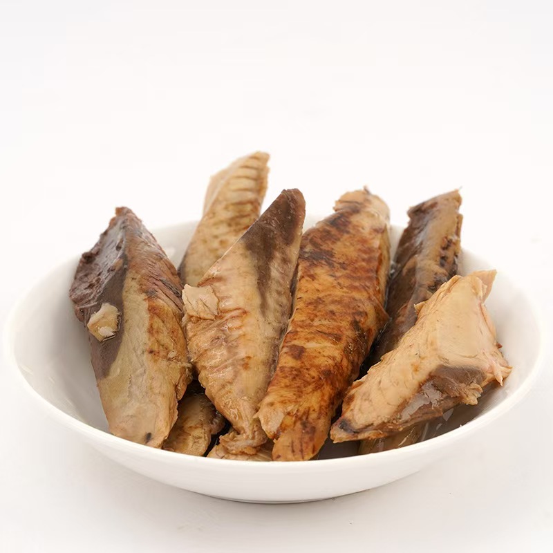 Steamed and boiled tuna